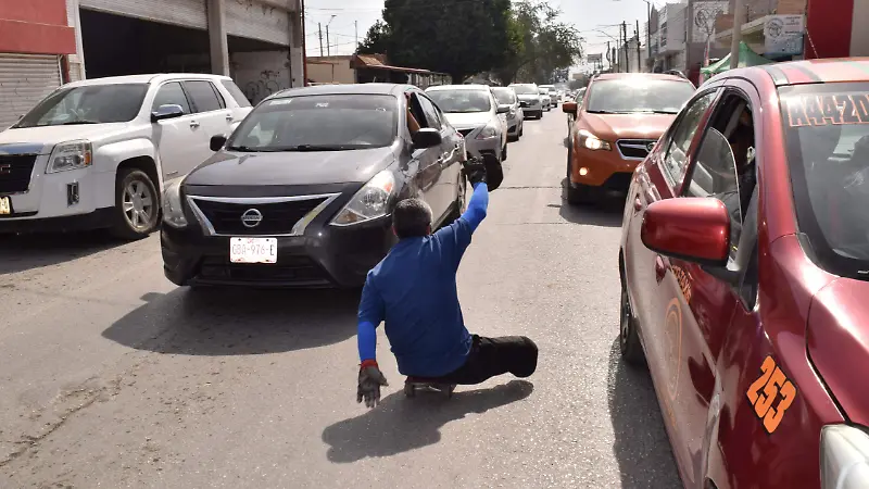 Historia de vida: Ricardo Salas Hernández, lucha diaria entre semáforos y esperanza
